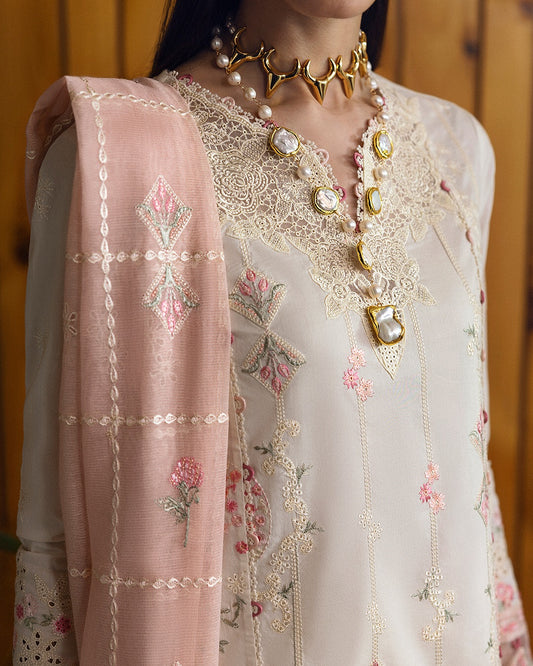 Tyra Embroidered Lawn | Qlinekari 2025