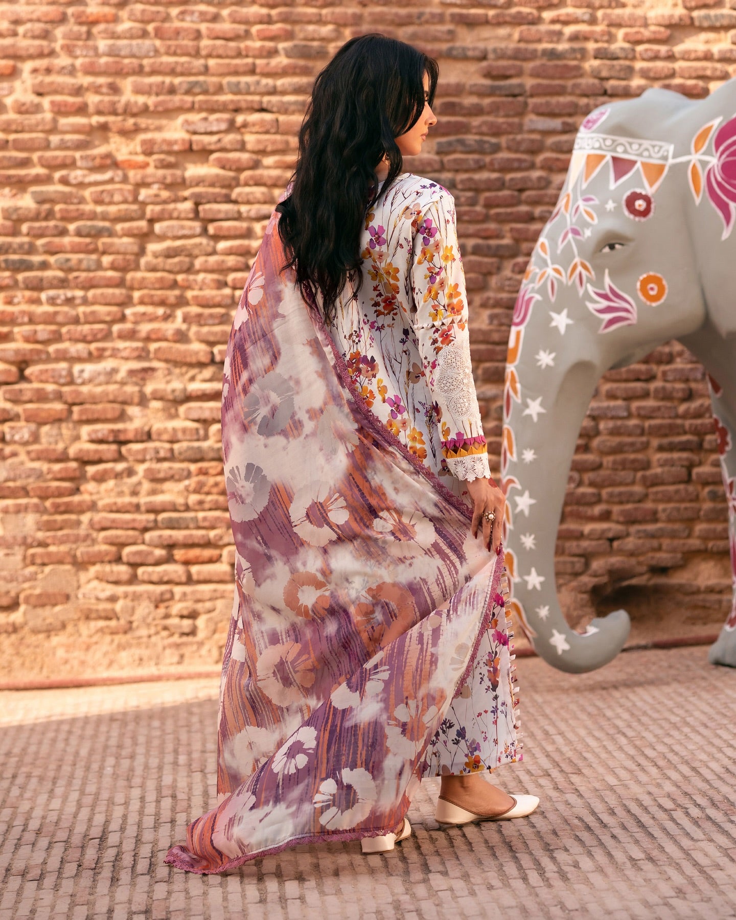 White MI - 10 | 3 PC LAWN | Mastani Vol 2 Luxury Lawn
