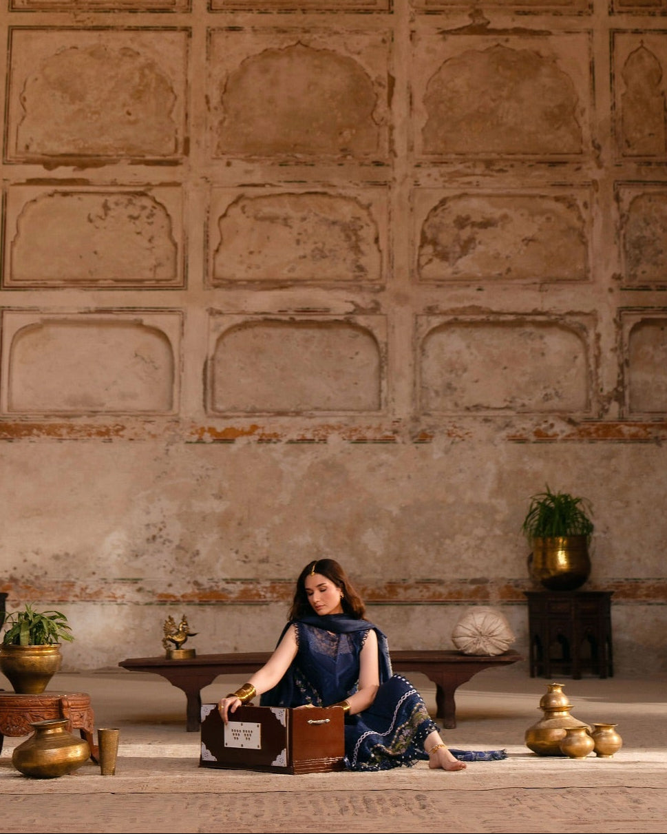 Navy Blue MI - 05 | 3 PC LAWN | Mastani Vol 2 Luxury Lawn 25