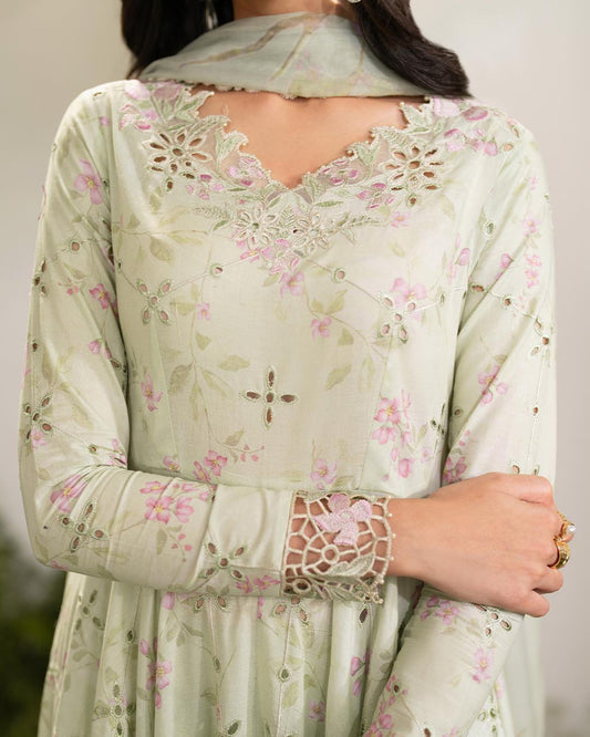 Pistachio Green Embroidered Lawn | Iznik IFE-11 Festive Edition