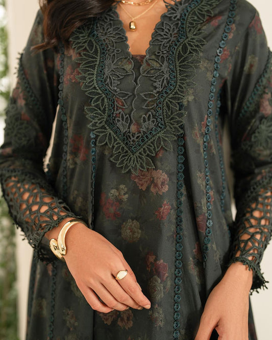 Charcoal Grey Embroidered Lawn | Iznik IFE-08 Festive Edition