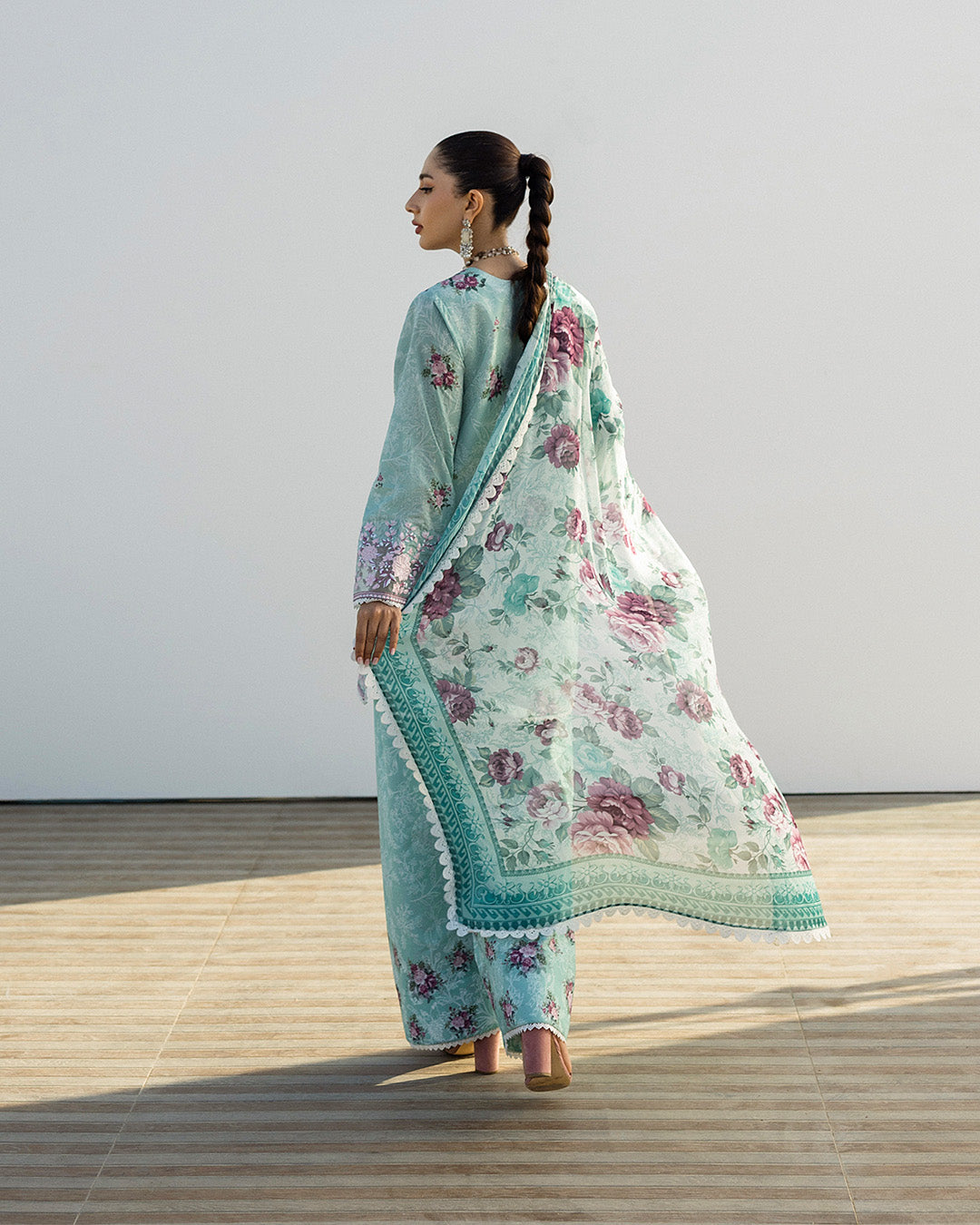 Zainab Chottani - Anahita 02 - Mint Green 3 piece Printed Lawn | Tahra Lawn