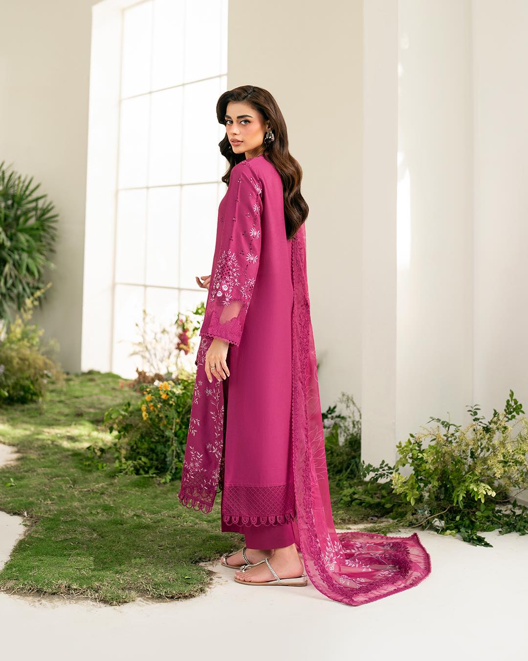 Bold Pink Embroidered Lawn | Iznik IFE-07 Festive Edition