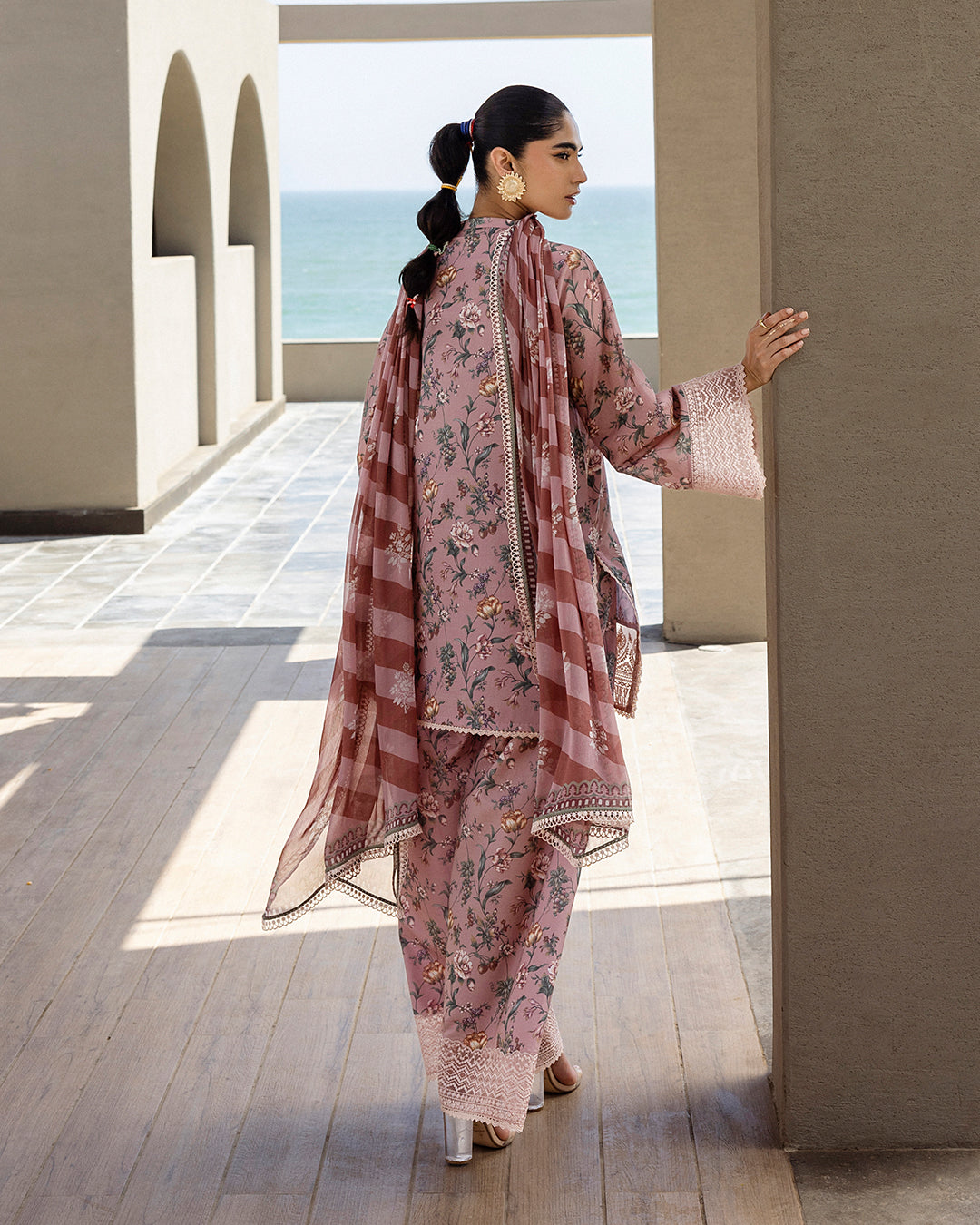 Zainab Chottani - Maraya 09 - Tea Pink 3 piece lawn | Tahra Edition