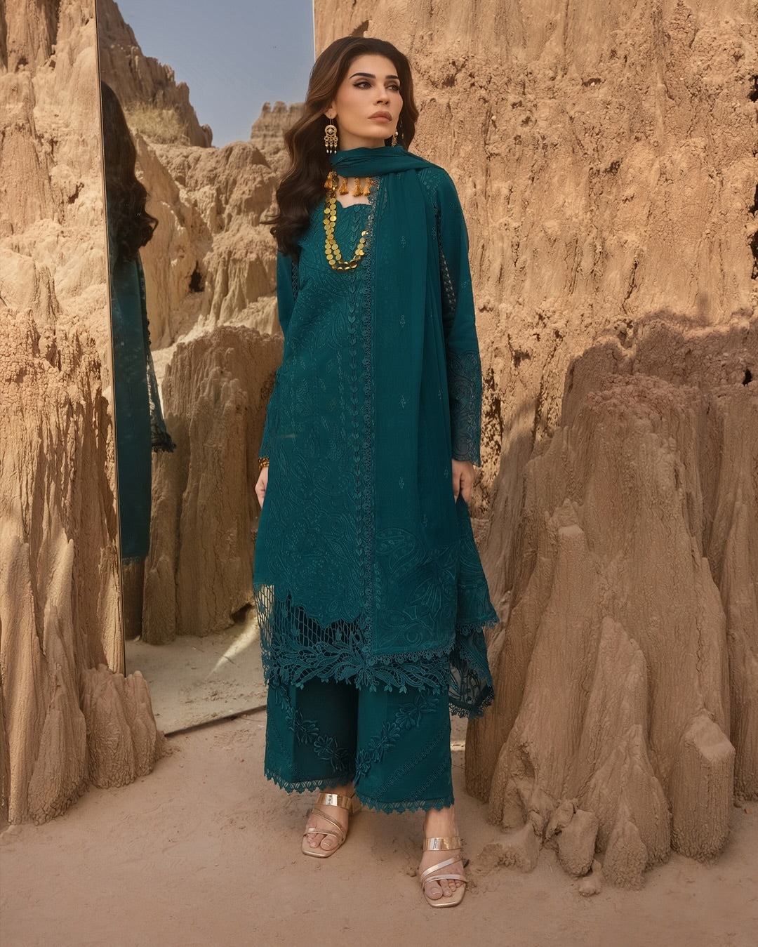 ZAYNAH 06 - Emerald Green Organza | RANG RASIYA 2025 COLLECTION