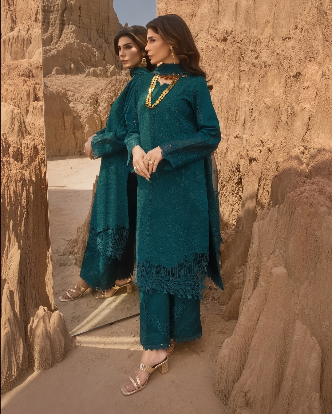 ZAYNAH 06 - Emerald Green Organza | RANG RASIYA 2025 COLLECTION