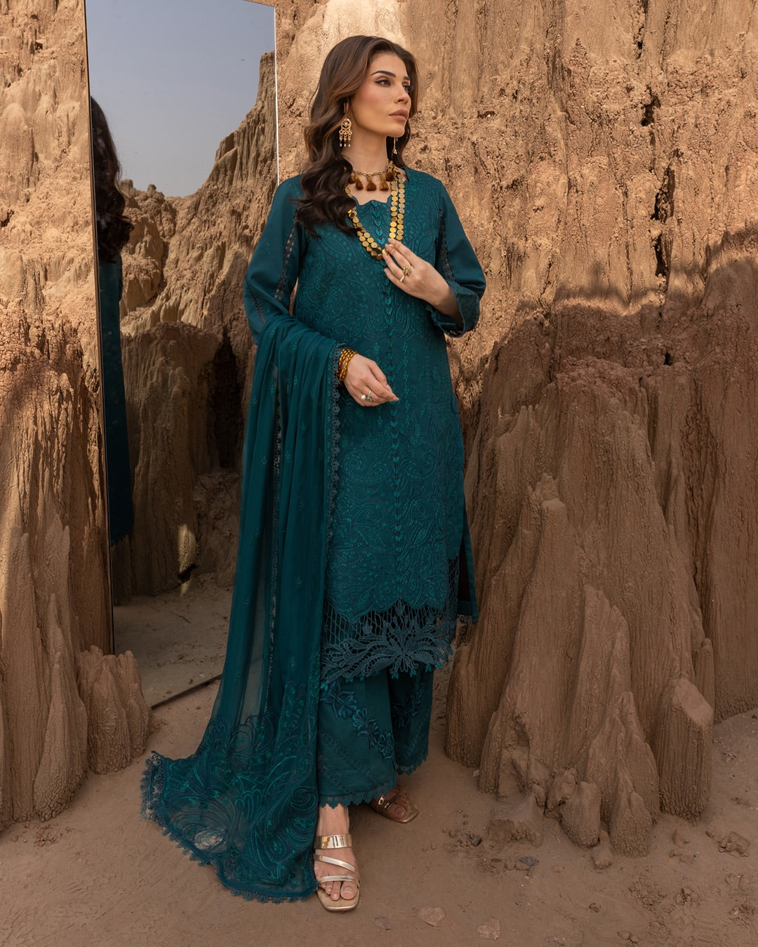 ZAYNAH 06 - Emerald Green Organza | RANG RASIYA 2025 COLLECTION