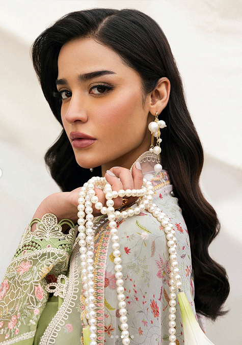 Lovisa Embroidered Lawn | Qlinekari 2025