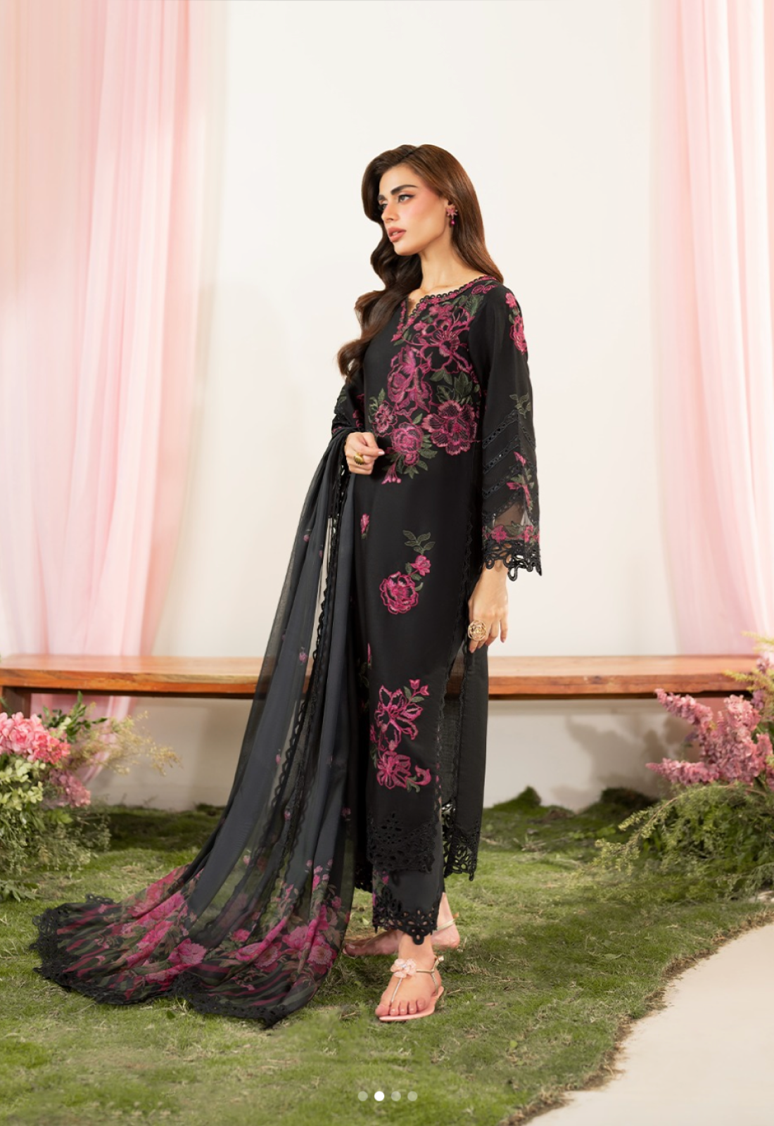 Black Embroidered Lawn | Iznik IFE-06