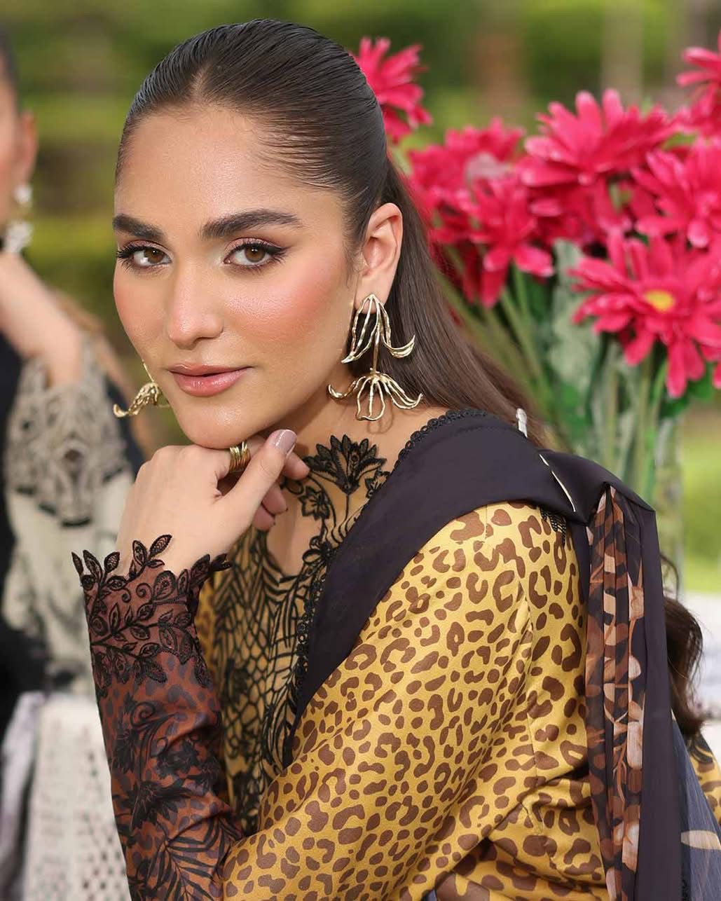 HOORIYA 03 - Brown & Black Organza | RANG RASIYA LIFESTYLE SUMMER EDIT 2025