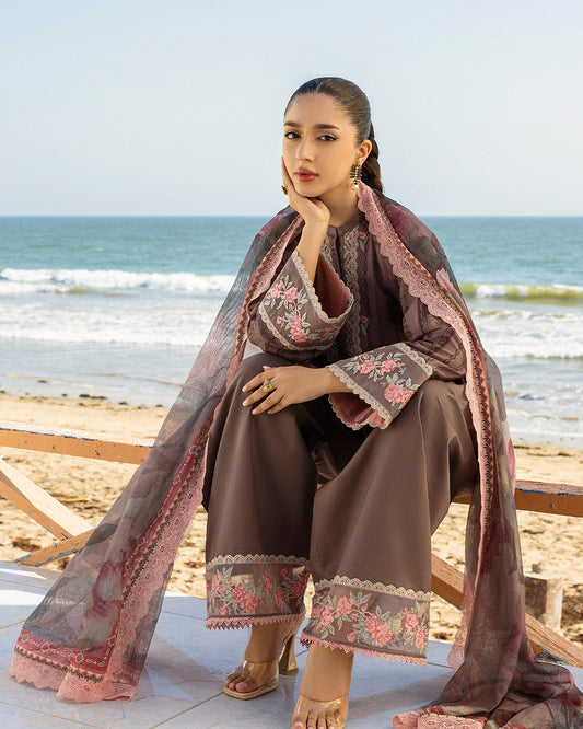 Zainab Chottani - Samayrah 04 - Light Brown 3 piece Printed Lawn | Tahra Lawn
