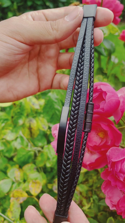 Majestic Gentleman's Leather Bracelet